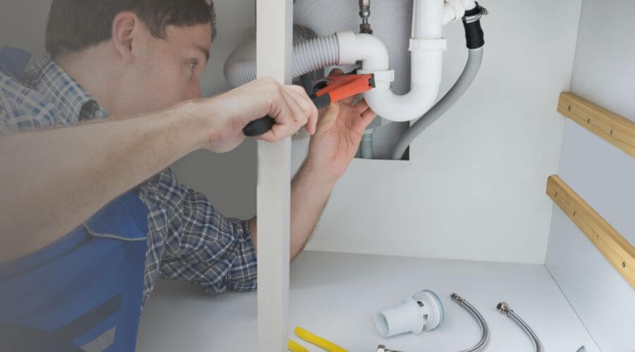 Professional emergency plumber services in Brighton